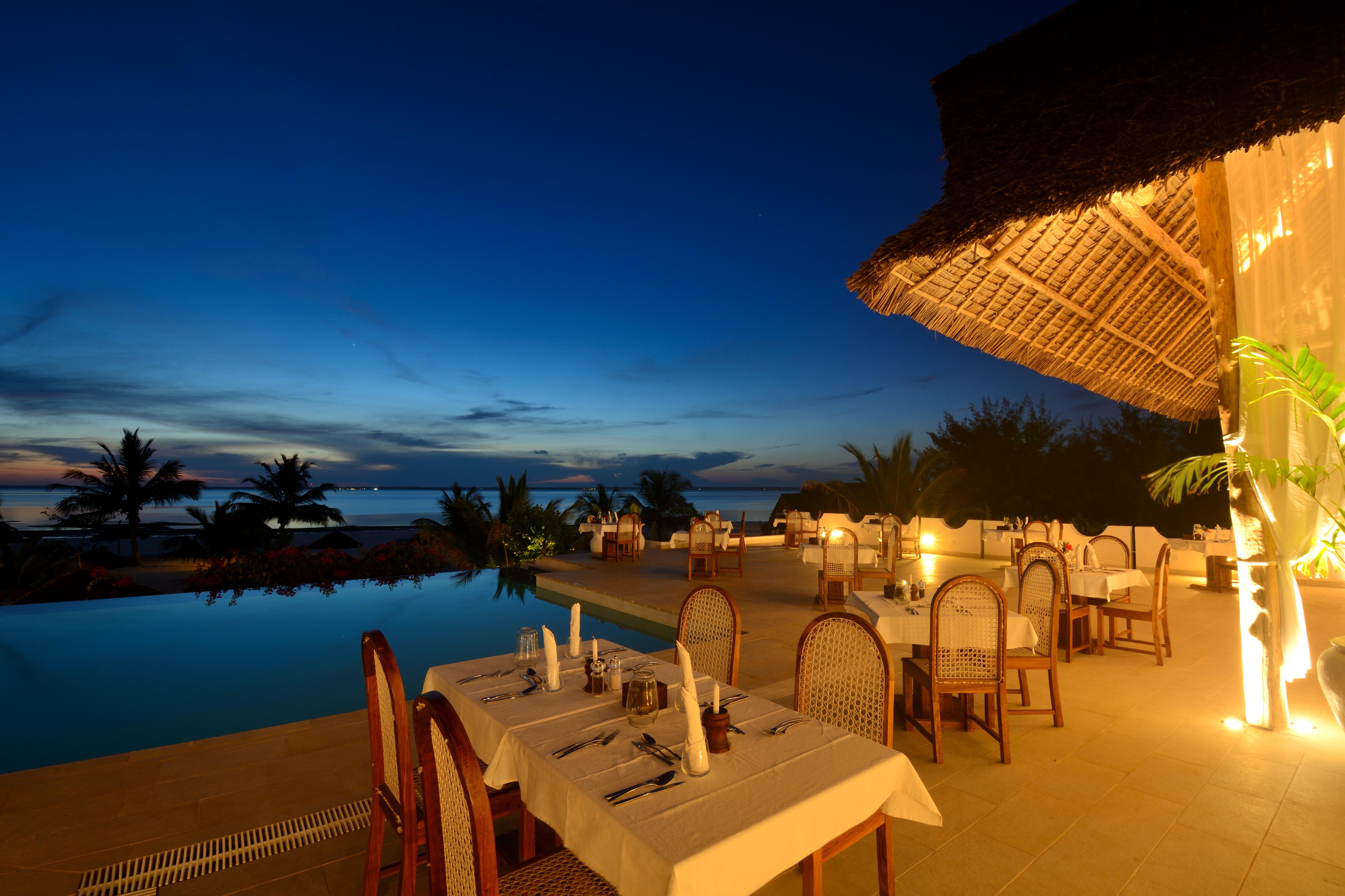 Konokono Beach Resort And Isaraya Luxury Overwater Villas Michamvi Екстериор снимка