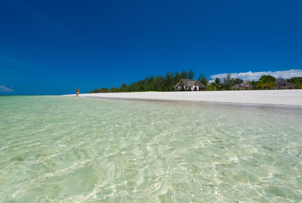 Konokono Beach Resort And Isaraya Luxury Overwater Villas Michamvi Екстериор снимка