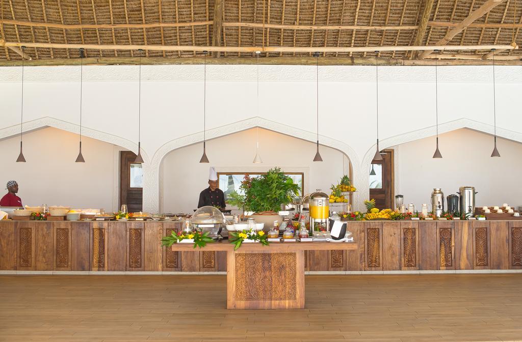 Konokono Beach Resort And Isaraya Luxury Overwater Villas Michamvi Екстериор снимка