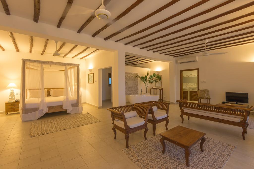 Konokono Beach Resort And Isaraya Luxury Overwater Villas Michamvi Екстериор снимка