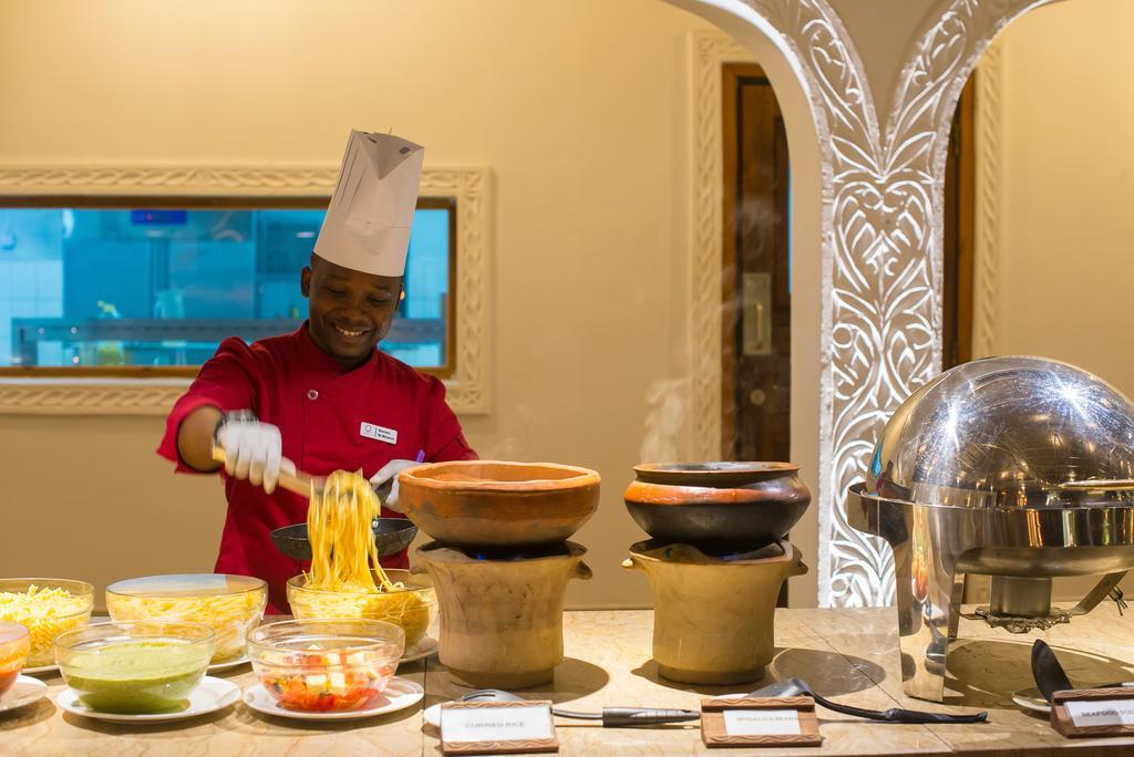 Konokono Beach Resort And Isaraya Luxury Overwater Villas Michamvi Екстериор снимка