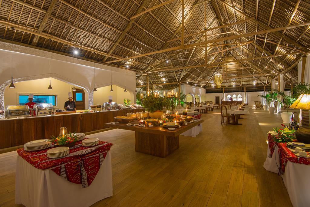 Konokono Beach Resort And Isaraya Luxury Overwater Villas Michamvi Екстериор снимка