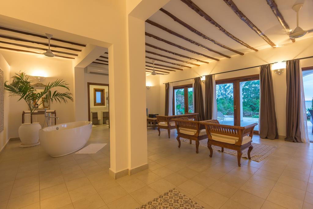 Konokono Beach Resort And Isaraya Luxury Overwater Villas Michamvi Екстериор снимка